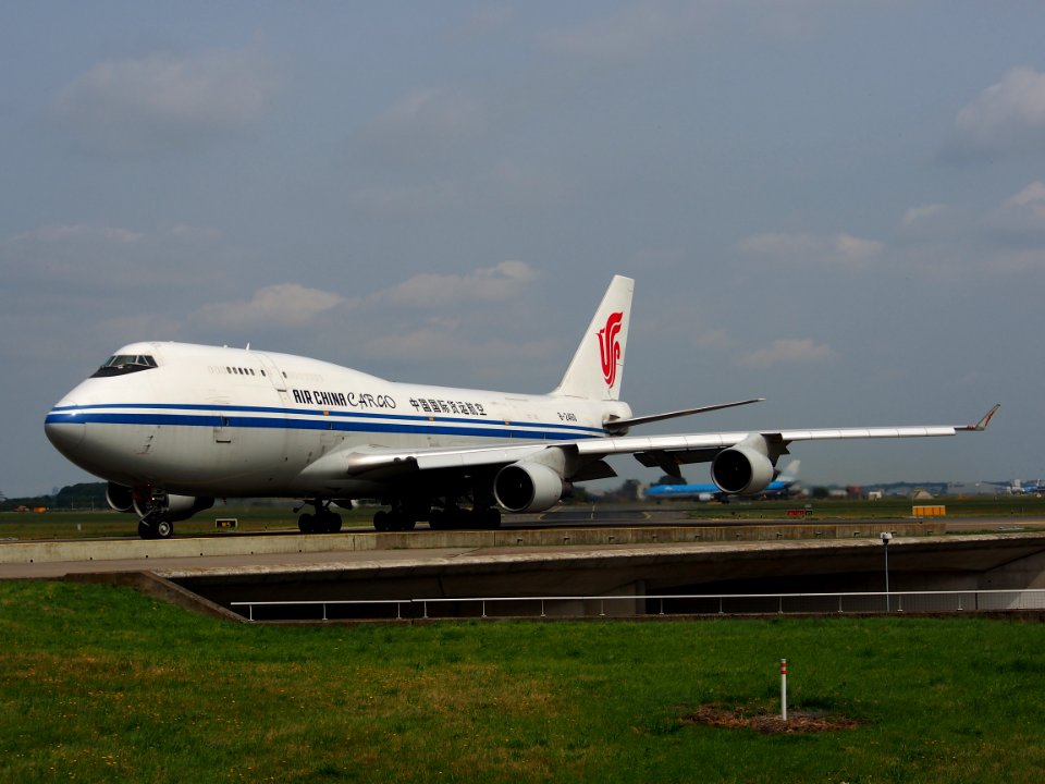 B-2460 Air China Cargo Boeing 747-4J6(BCF) - cn 24348 taxiing 14july2013 pic-006