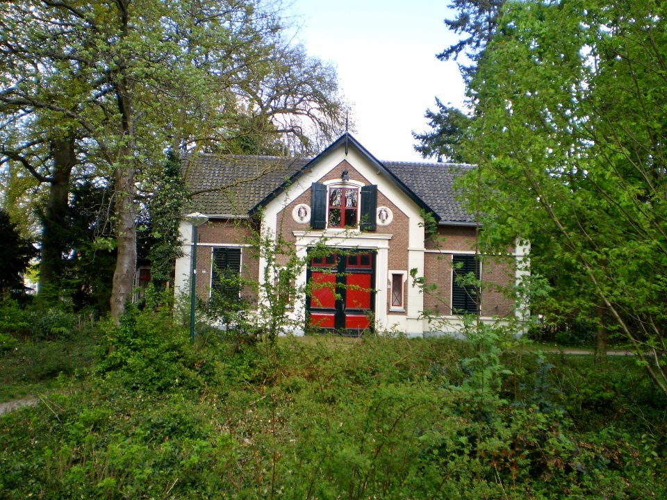 Baarn Pekingtuin koetshuis