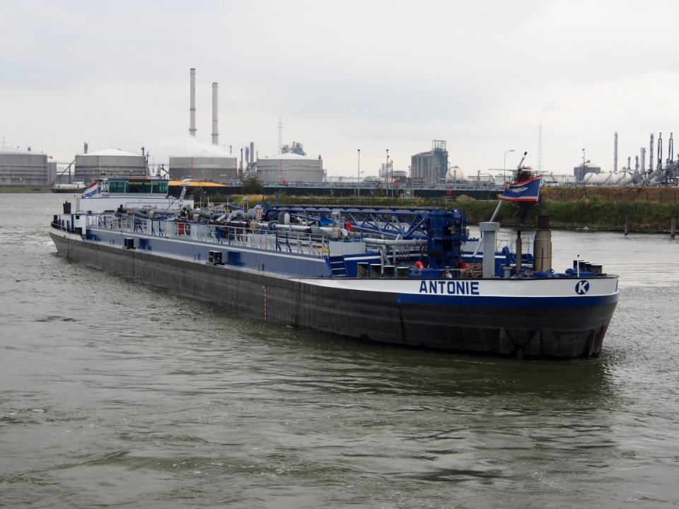 Antonie - ENI 02318724, Van Cauwelaersluis, Port of Antwerp pic1