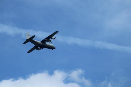 C-130 belgian airforce aproach on Luxembourg Findel airport