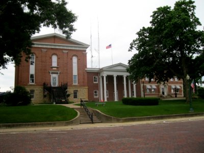 Carroll County Courthouse IL west side