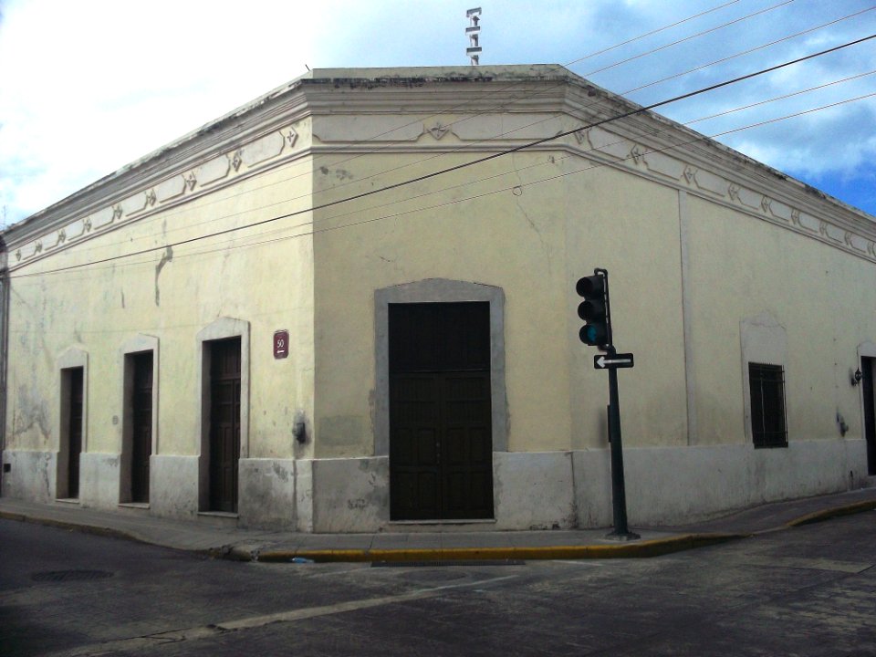 Casona en calles 50 y 61 en Mérida, Yucatán (02)
