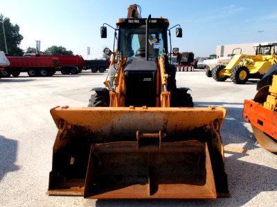 Case 590 Super R powershift p1