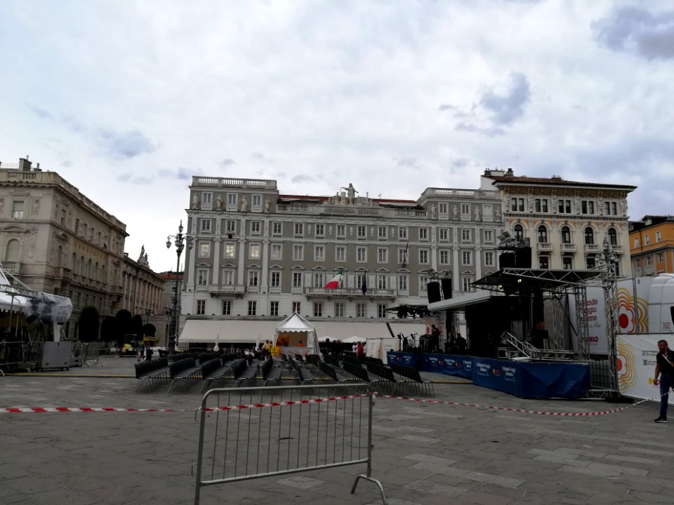 Casa Stratti (Trieste) 01