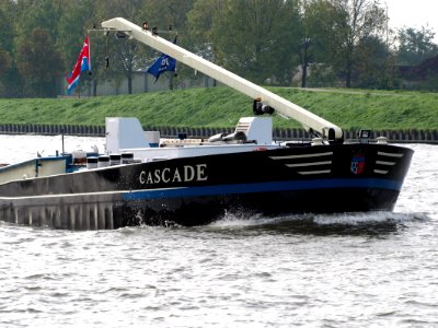 Cascade (ENI 02325258) at the Amsterdam-Rhine Canal, pic2 photo