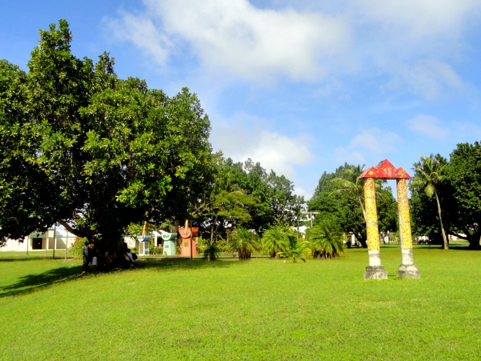 Campus view - University of Guam - DSC00993
