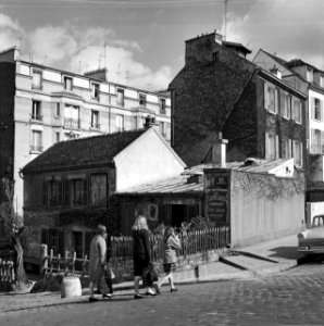 Cabaret Au Lapin Agile aan de Rue des Saulfs in Montmartre, Bestanddeelnr 254-0588
