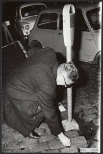 Burgemeester Thomassen en wethouders van Rotterdam bezoeken Amsterdam. Burgemees, Bestanddeelnr 094-0260
