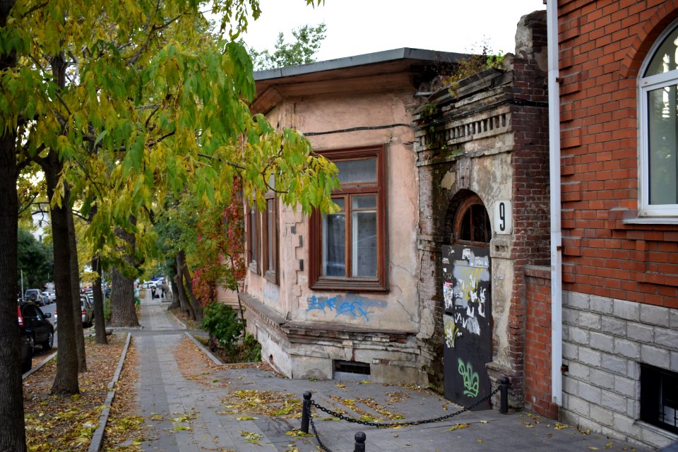Buildings in Vladivostok b 04
