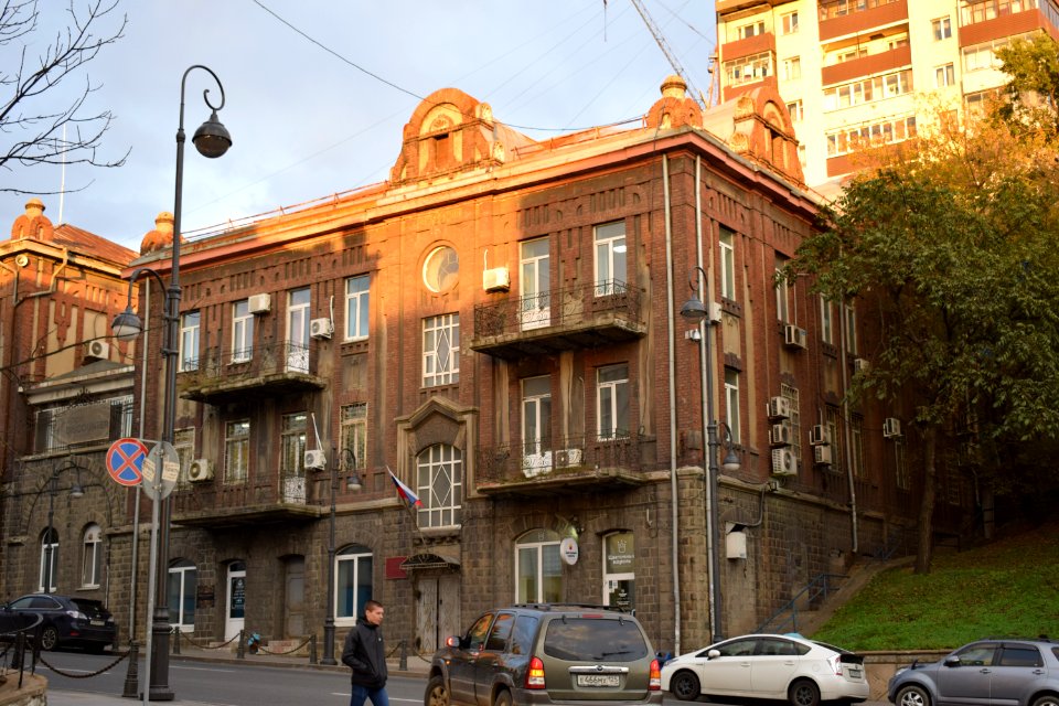 Buildings in Vladivostok c 06