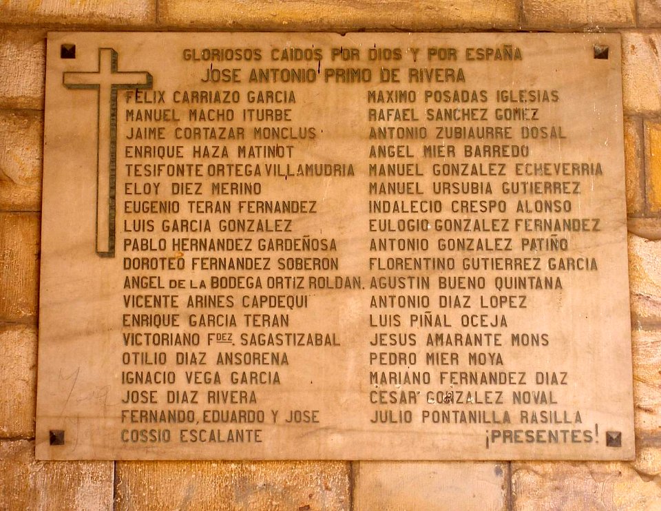 Cabezón de la Sal - Iglesia de San Martin 05