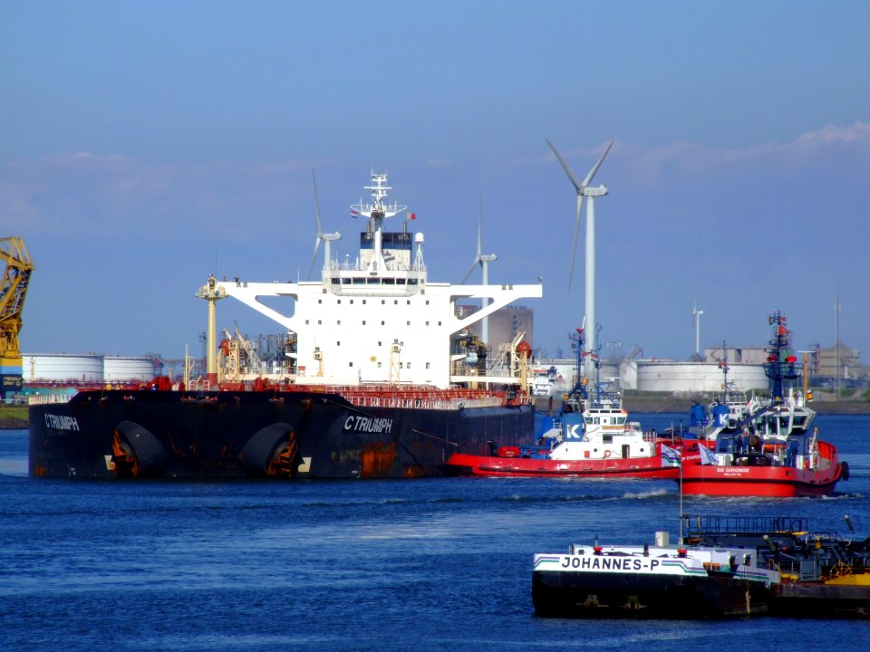C Triumph 12, Mississippi harbour, Port of Rotterdam, Holland 29-Aug-2007