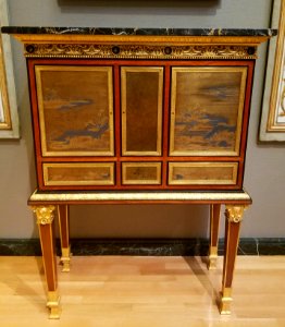 Cabinet commissioned by William Beckford, designer Jean-Guillaume Moitte, Adam Weisweiler maker, Henri August bronze, Paris, c. 1792, Japanese lacquer, mahogany- Museum of Fine Arts, Boston - 20180922 151722