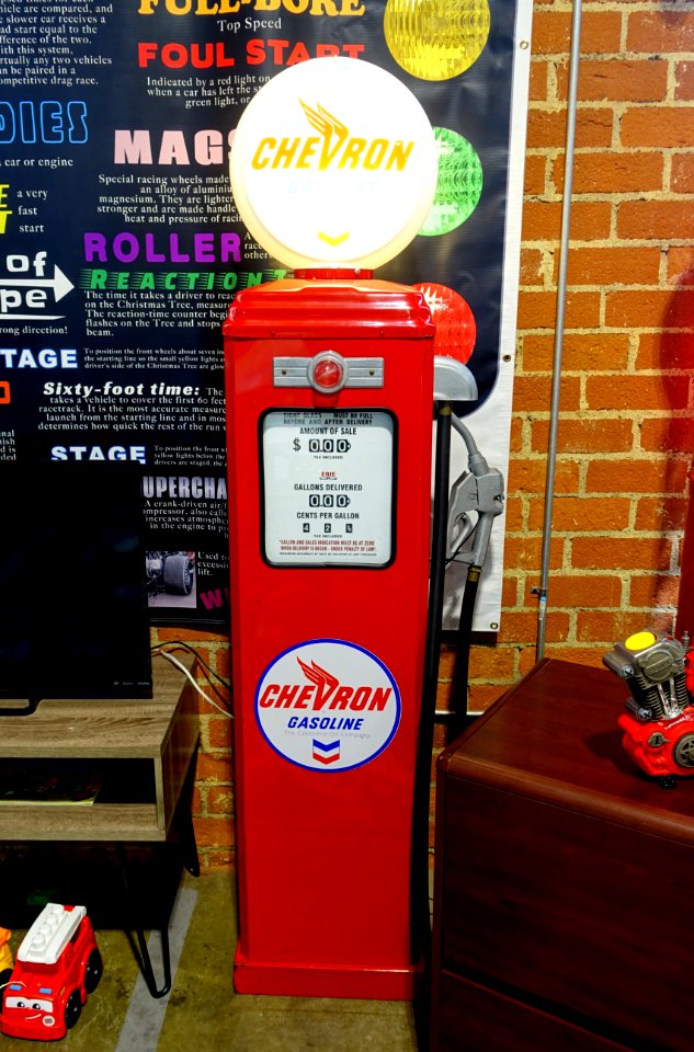 Chevron gas pump, 1 of 2 - Automobile Driving Museum - El Segundo, CA - DSC02180