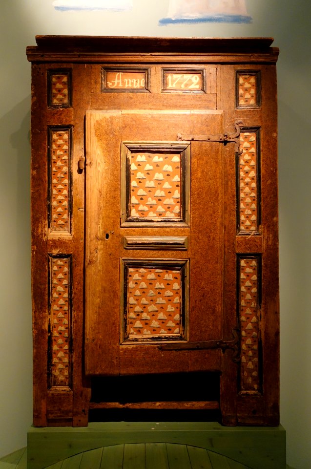 Cabinet, 1772 - Nordiska museet - Stockholm, Sweden - DSC09885