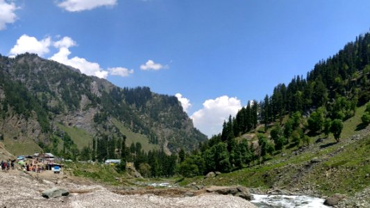 CoffeeStall at Pissutop on SheshNag Lake Trek in Jammu Kashmir India