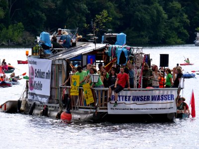 Coal and Boat demonstration 2019 120