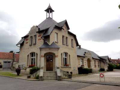 Chassemy (Aisne) mairie-école