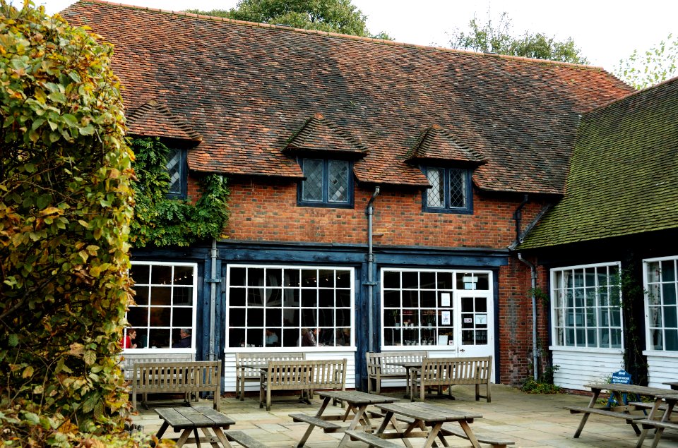 Coach-House-Restaurant-20051105-024