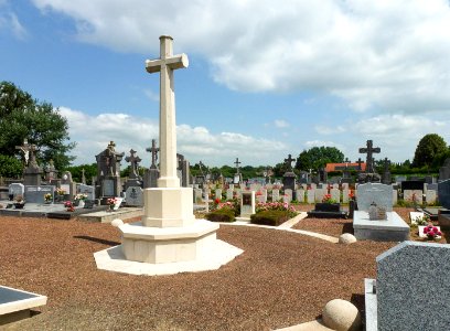 Cuinchy Communal Cemetery -2