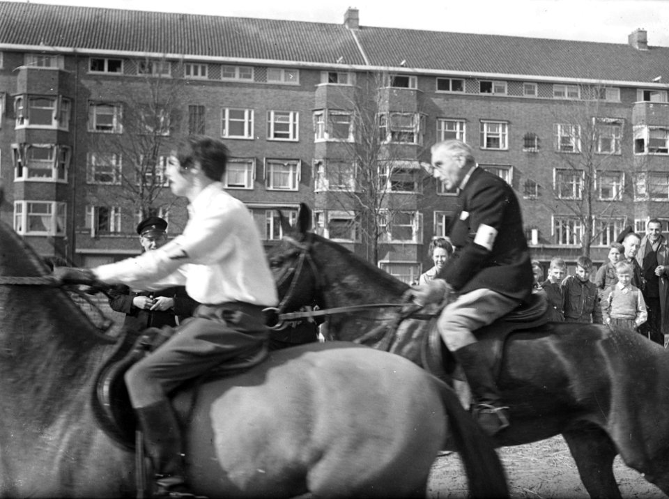 Cross-Country Amsterdam, Bestanddeelnr 902-1103