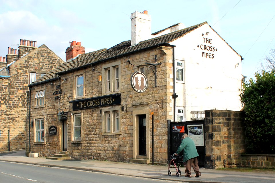 Cross Pipes Inn