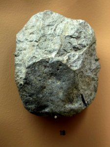 Chopper Paléolithique Inférieur Tautavel Archéologie Nationale 01042018
