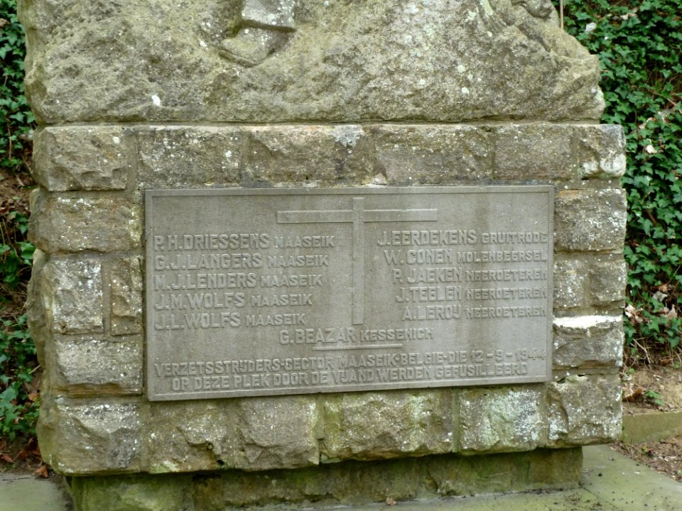 Cadier en Keer-Belgisch monument (2)