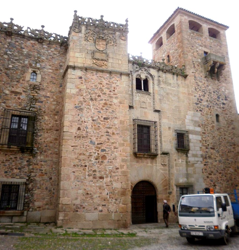Caceres - Casa de los Golfines de Abajo 3