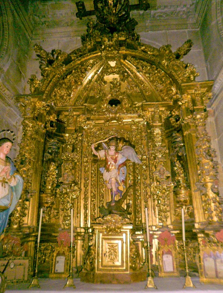 Caceres - Catedral, interiores, Capilla de San Miguel 1