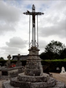 Cléville (Seine-Mar.) croix de cimetière