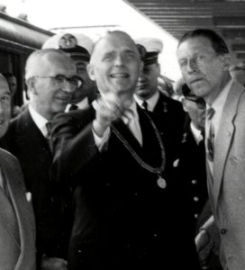 Burgemeester mr. G.D. Rehorst (1958) photo