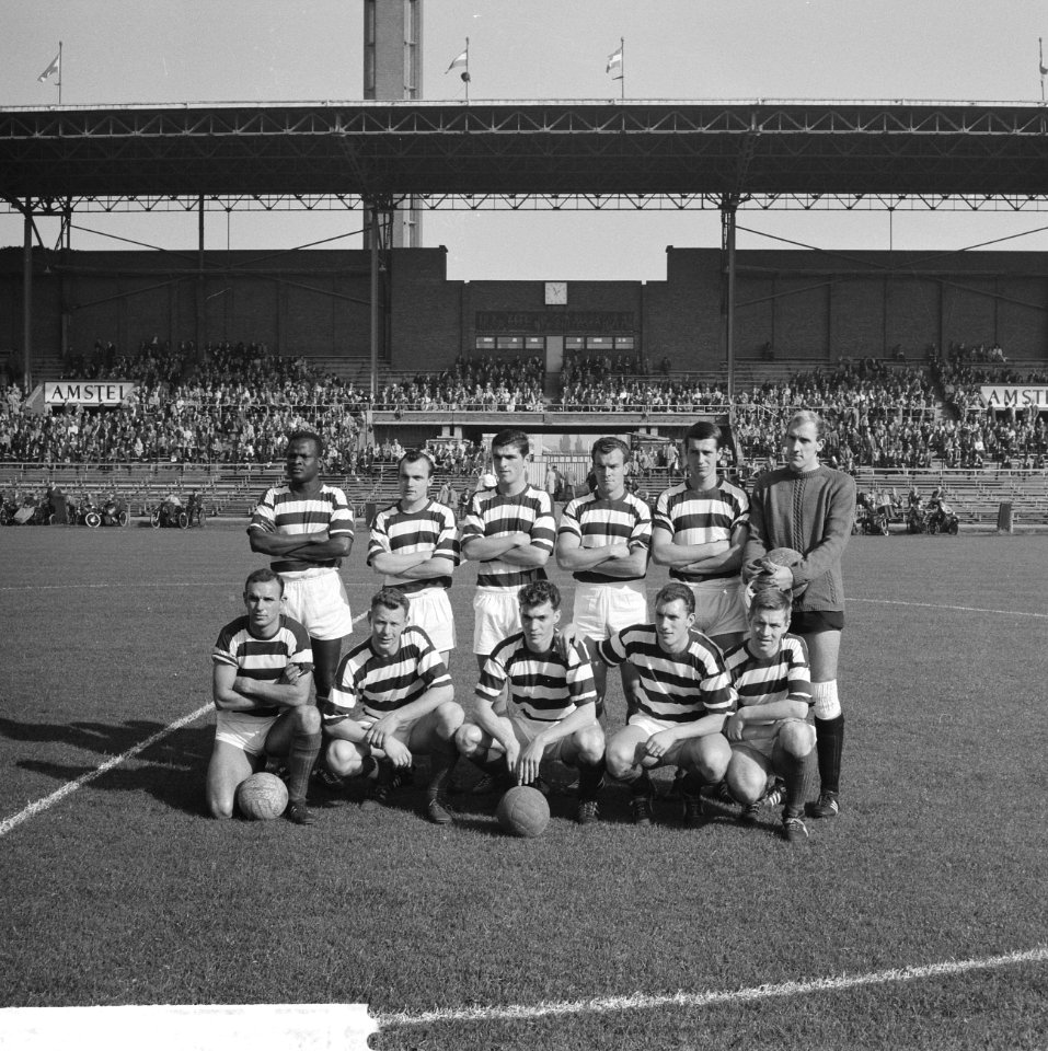 Blauw-Wit tegen PSV 1-3, elftal Blauw-Wit, Bestanddeelnr 914-3820