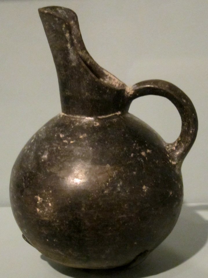 Black potterty ewer from Anatolia, c. 2000 BCE, Honolulu Academy of Arts