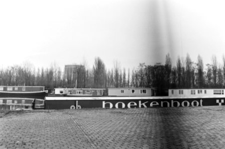 Boekenboot van Openbare Bibliotheek in Amsterdam boot, Bestanddeelnr 924-0842