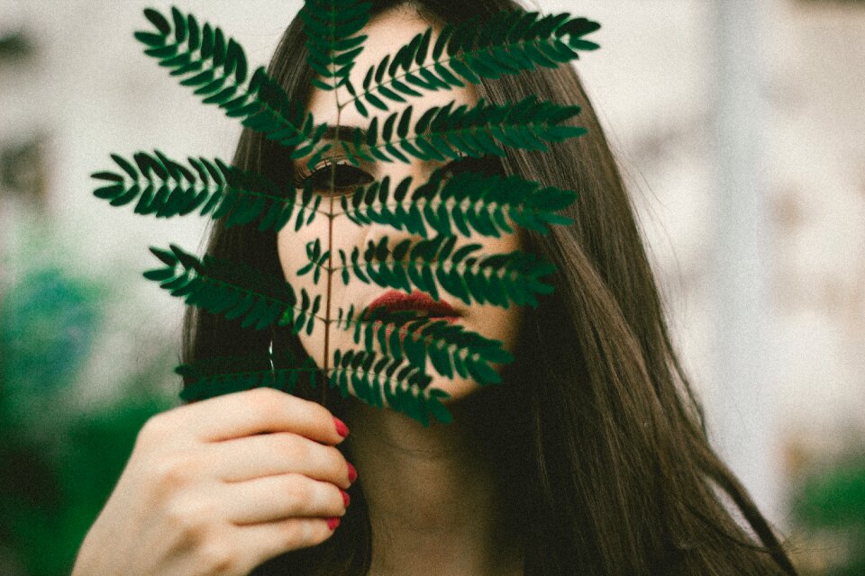 Makeup green leaf