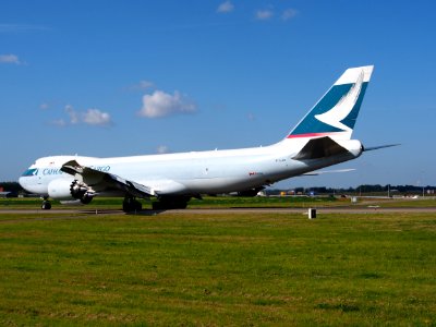 B-LJH Cathay Pacific Boeing 747-867F - cn 39245 taxiing 19july2013 pic-011
