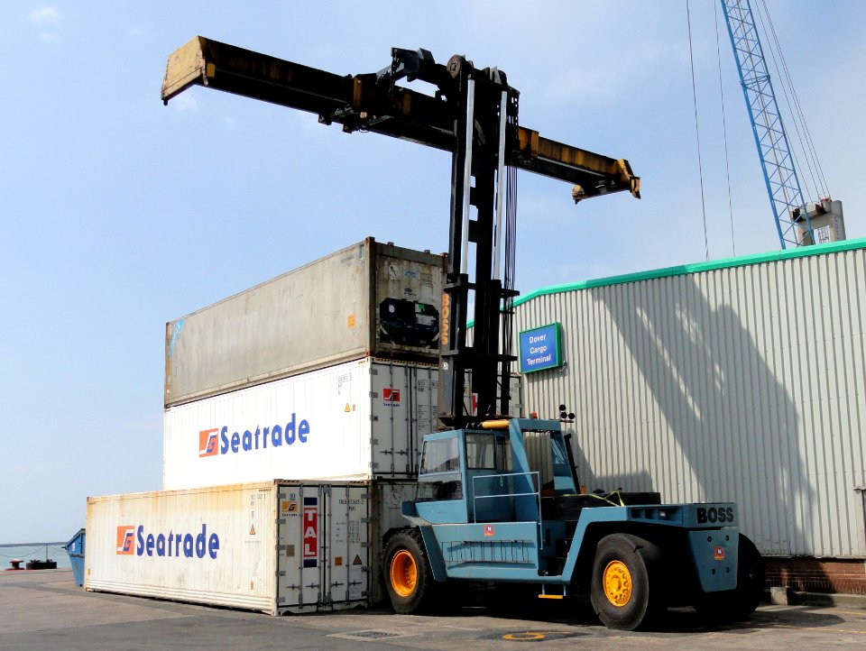 BOSS SISU forklift at Dover pic4