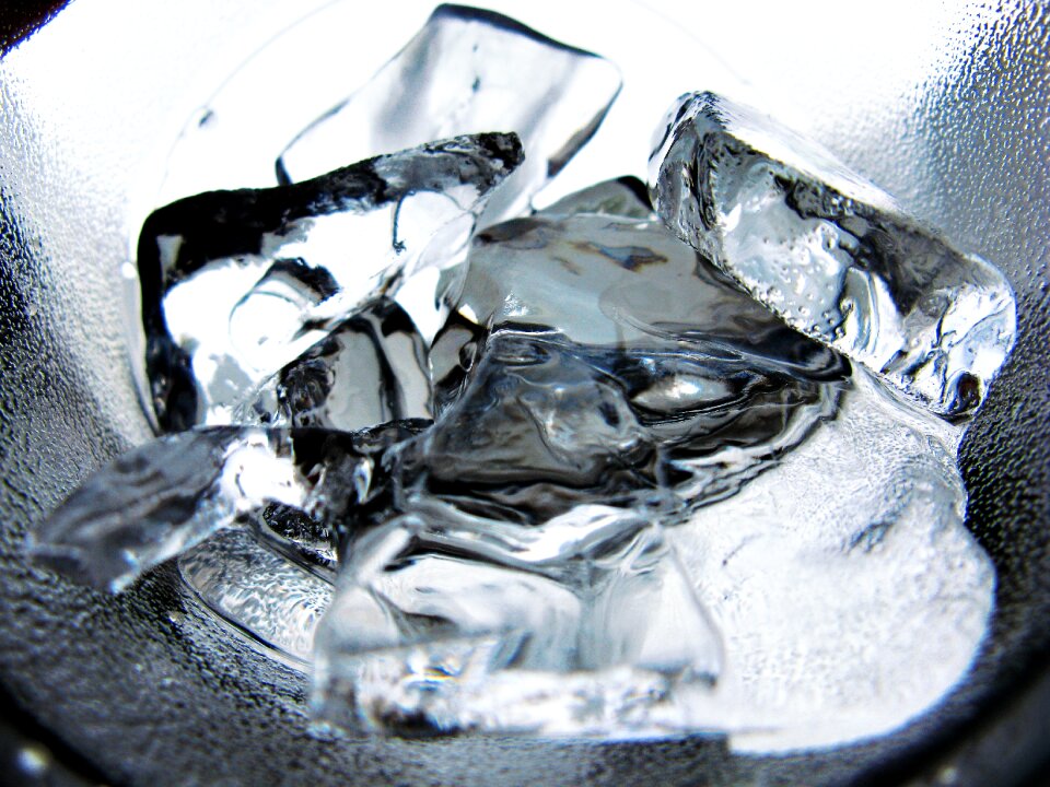 Cold drink refreshment