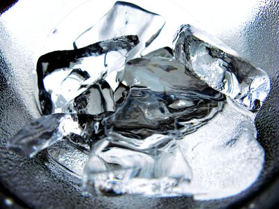 Cold drink refreshment
