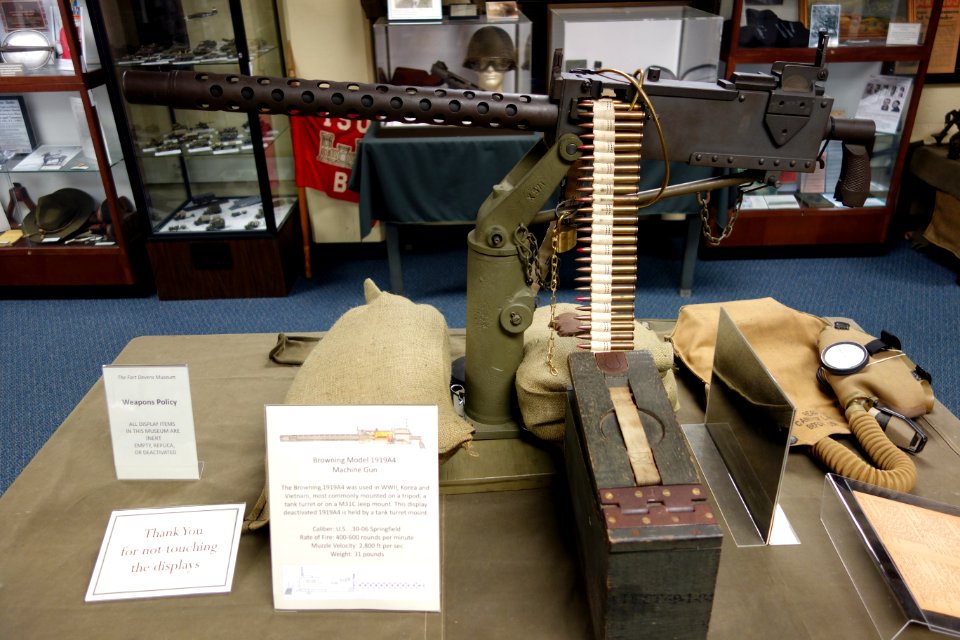 Browning Model 1919A4 Machine Gun - Fort Devens Museum - DSC07062