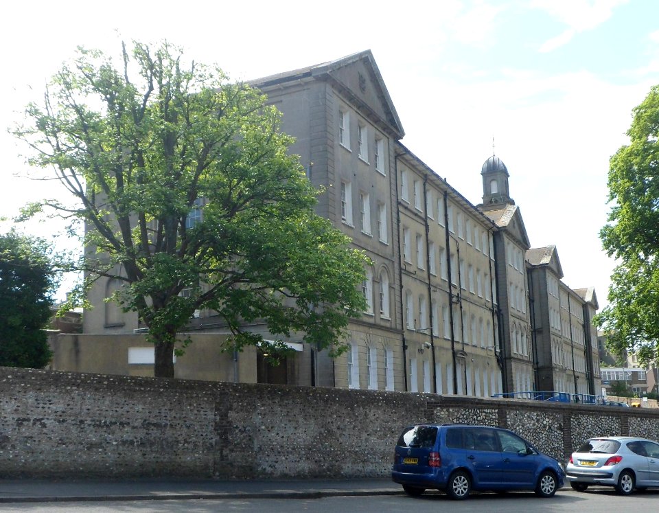 Brighton General Hospital (Arundel Building), Elm Grove, Brighton (NHLE Code 1380497) (August 2013) (1)