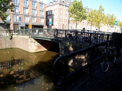 Brug 99 Passeerdersstraat naar Marnixstraat foto 2