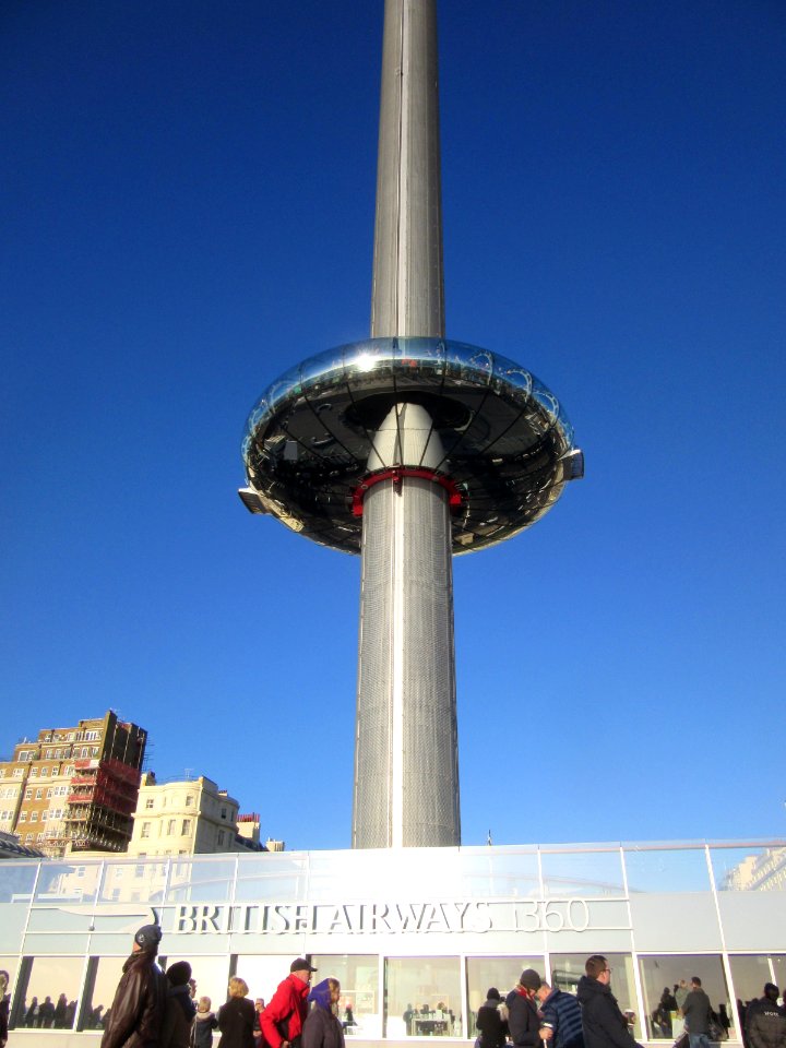 Brighton i360 during Full Ascent (January 2017) (5)
