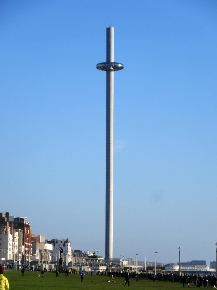 Brighton i360, King's Road, Brighton (January 2017) (2)