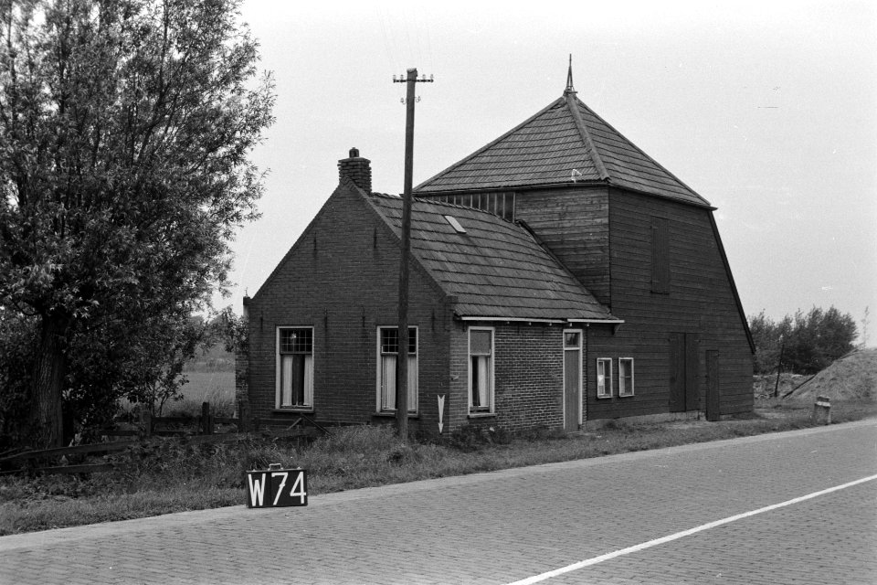 Boerderij te Wolvega (ruilverkaveling Linde-Zuid), Bestanddeelnr 170-2060
