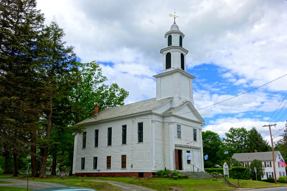Bernardston Congregational Unitarian Church - Bernardston, Massachusetts - DSC06504