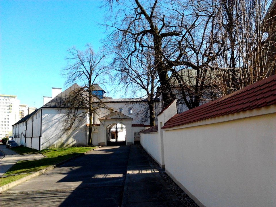 Bernardine Monastery in Warsaw 02