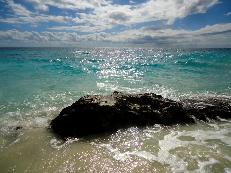 Bermuda (UK) Number 176 rock in Atlantic Ocean