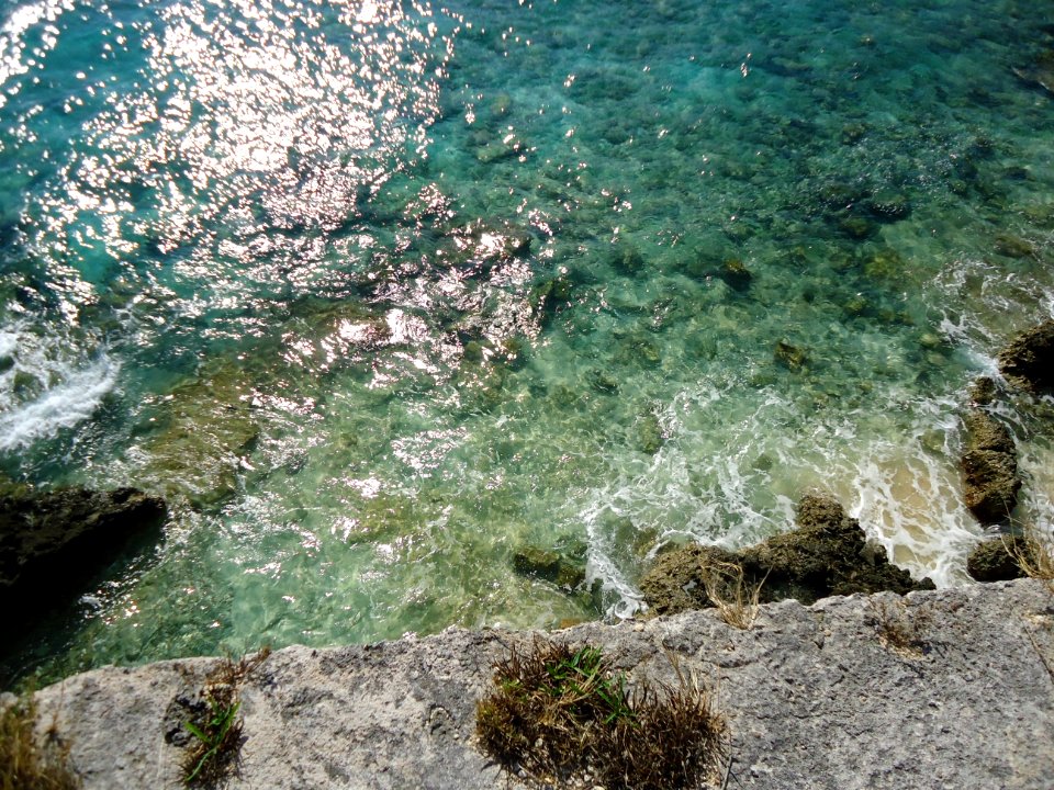 Bermuda (UK) Number 152 looking down from Fort St. Catherine's